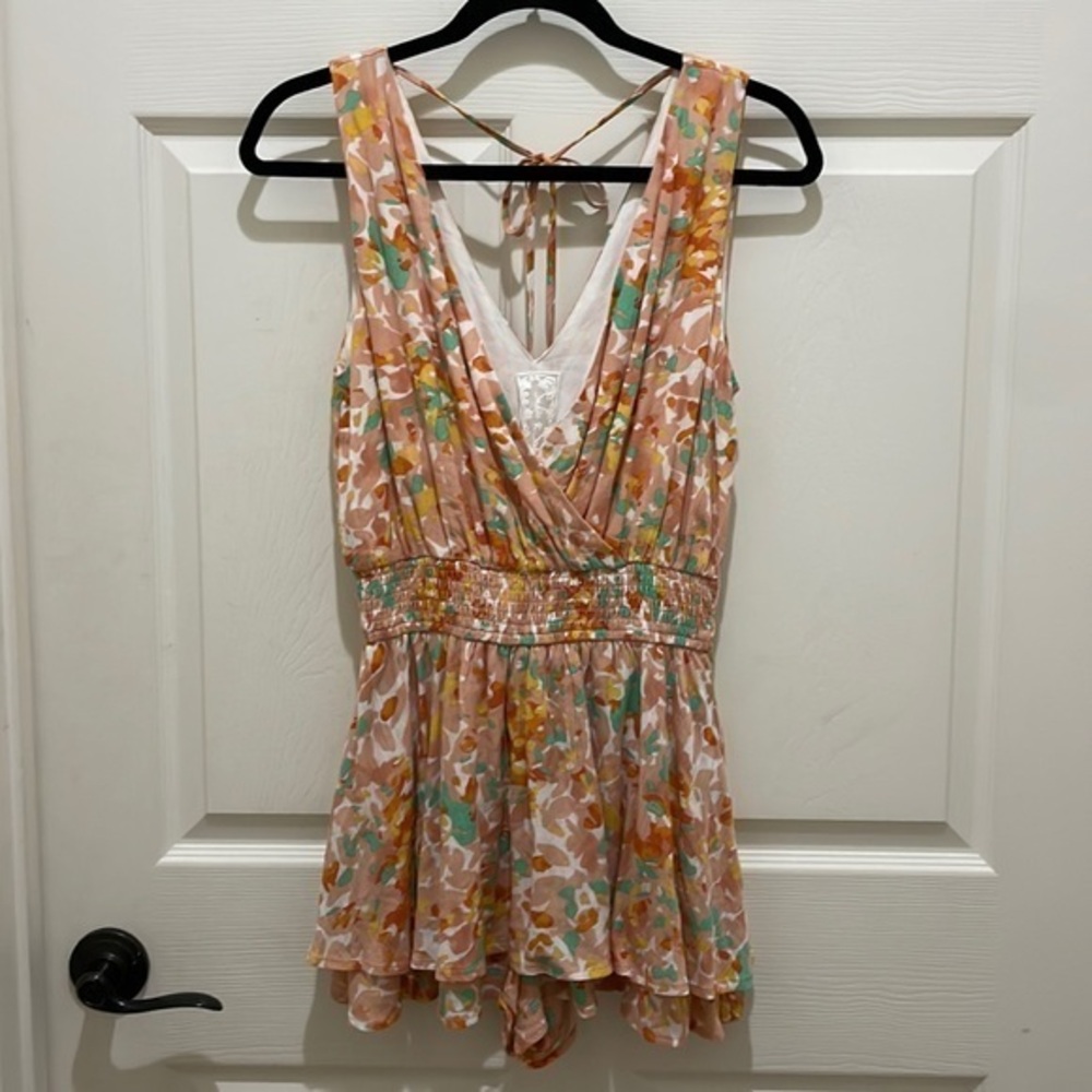Sadie & Sage Pink Floral V-Neck Smocked Waist Skort Romper